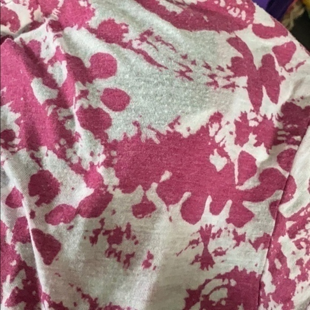 Pink Tie-Dye Light Weight Tee Size M - Picture 3 of 4